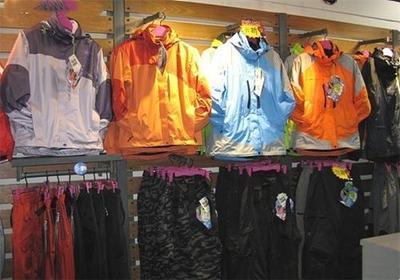 傲峰雪户外用品 专业品质，助力您的户外探险