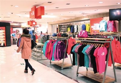 踏青季节户外用品销售明显上升